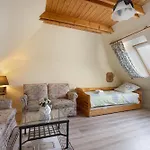 Schmidt Bergewoehrden Apartament